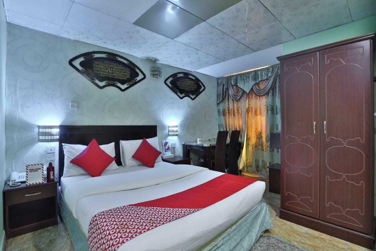 דובאי Oyo 261 Remas Hotel Apartment מראה חיצוני תמונה