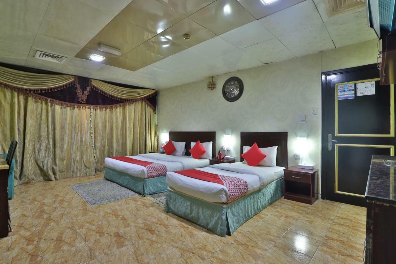 דובאי Oyo 261 Remas Hotel Apartment מראה חיצוני תמונה