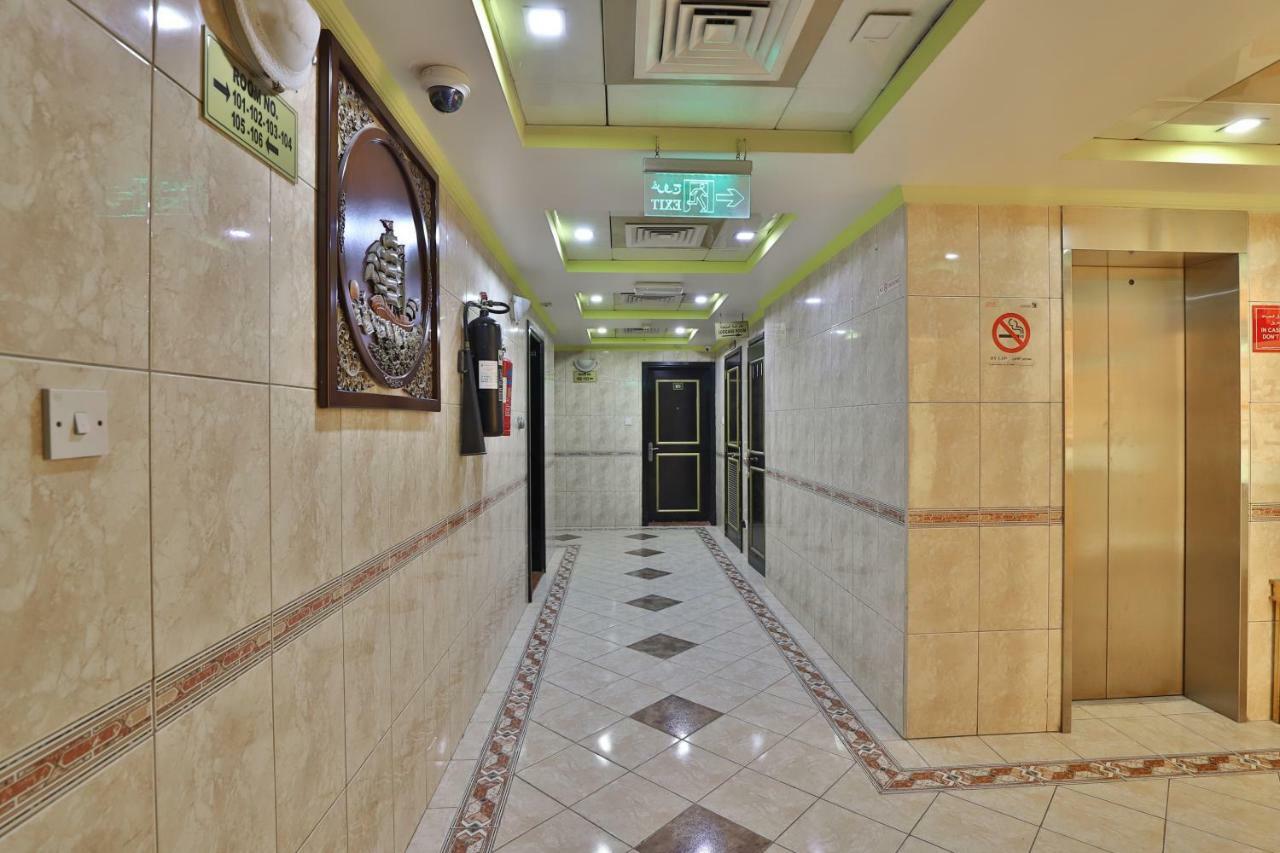 דובאי Oyo 261 Remas Hotel Apartment מראה חיצוני תמונה