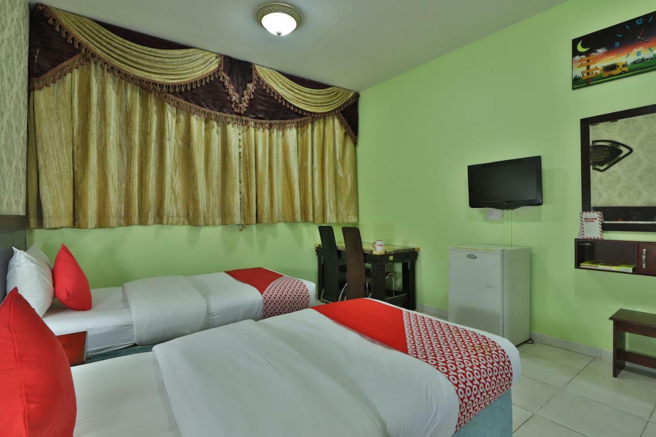 דובאי Oyo 261 Remas Hotel Apartment מראה חיצוני תמונה
